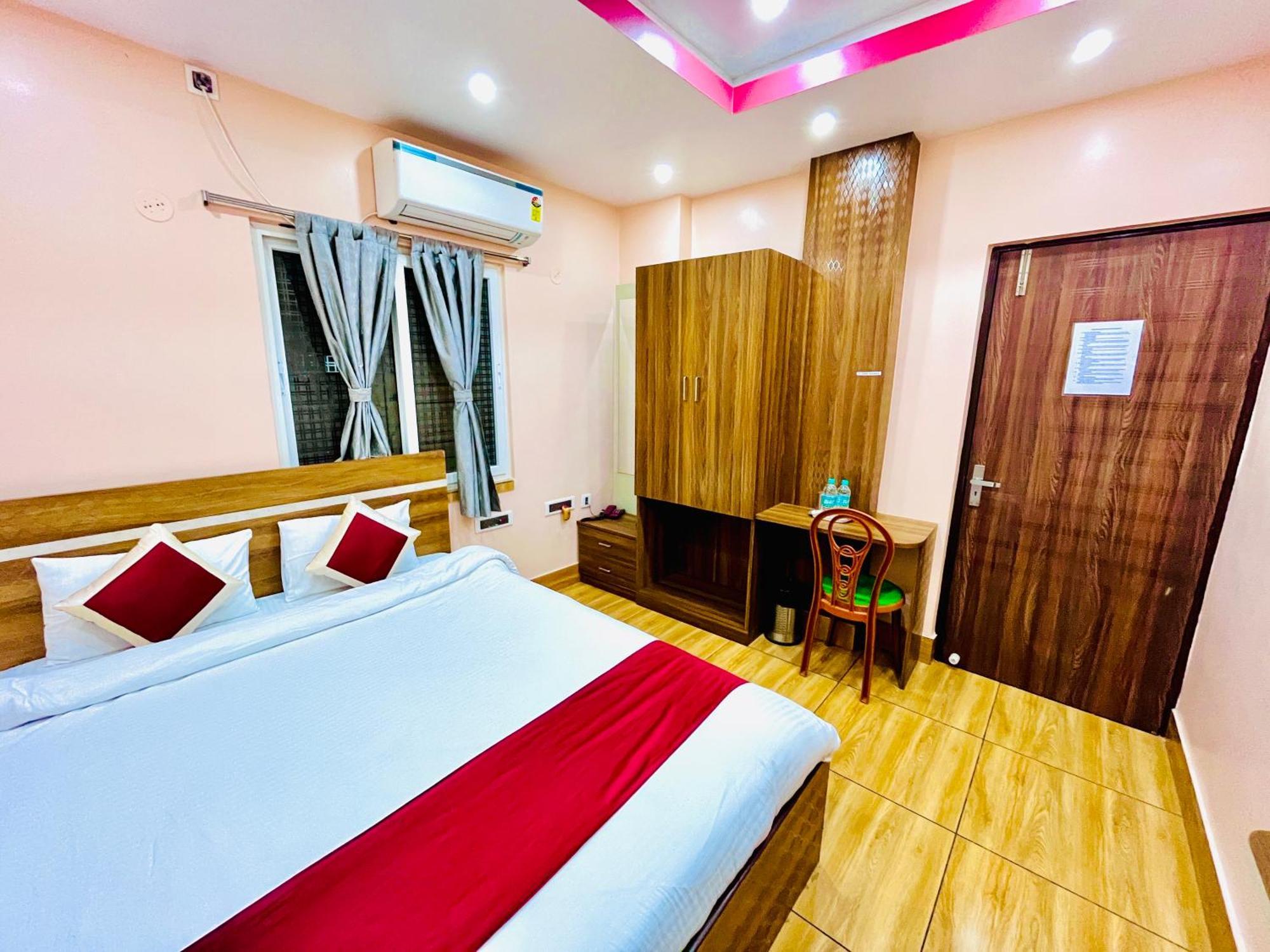 Hotel Kanan Inn Колката Екстериор снимка