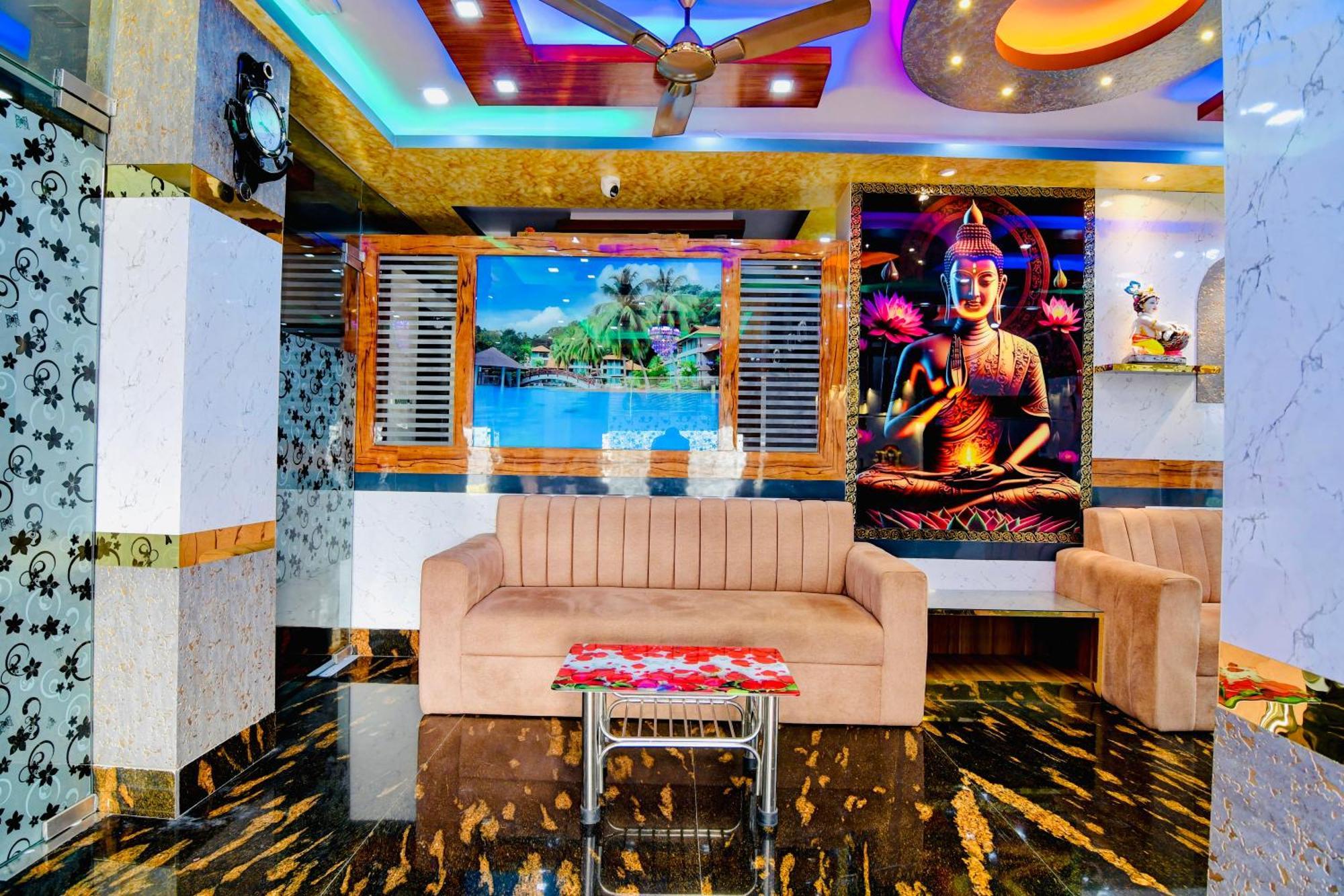 Hotel Kanan Inn Колката Екстериор снимка
